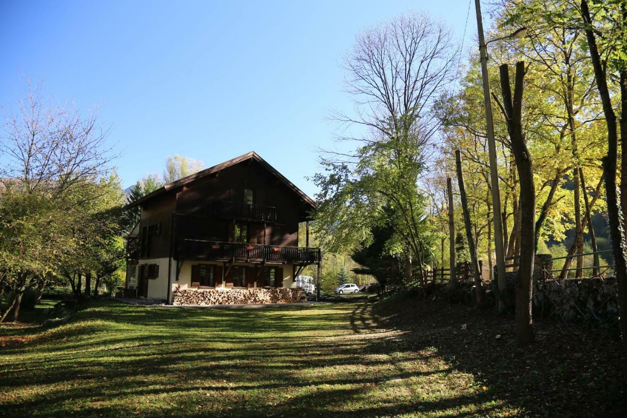 Ferienwohnung Le Grand Saule Aston Exterior foto